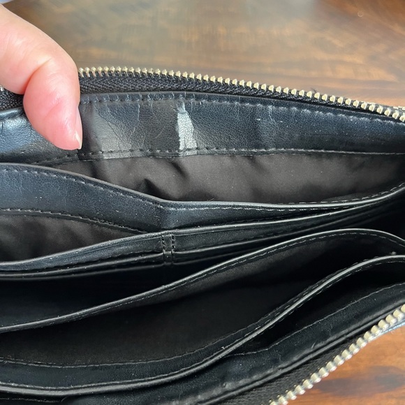 Coach Wristlet - Picture 3 of 4